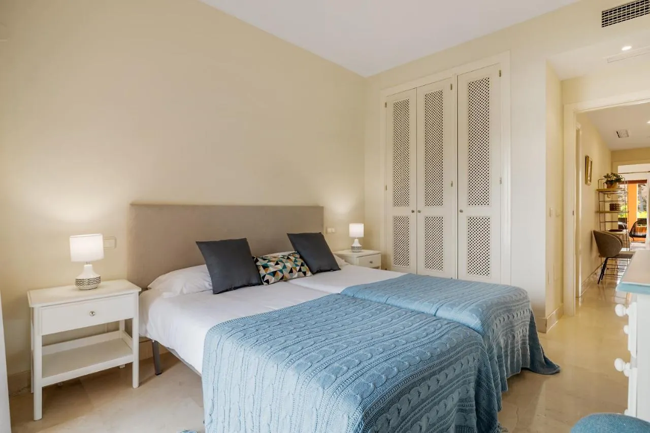 Apartamento De 2 Dormitorios En Bahia De Alcantara Marbella Apartment